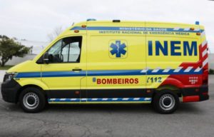 PEM-AR-e1532341104889-300x192 Bombeiros de Fornos, Aguiar da Beira, Seia e Guarda vão ter nova ambulância INEM