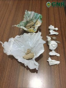 GNR-Guarda-Droga-4-224x300 Almeida – Dois detidos por tráfico de produtos estupefacientes