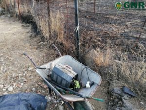 GNR-Guarda-Incêndio-300x225 GNR Guarda-Fornos de Algodres – Detido por crime de incêndio florestal
