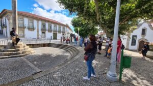 118055620_4049002558459832_271108481252307253_o-300x169 Visitas Encenadas e as Provas de Vinho Comentadas animaram Pinhel