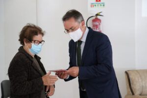 unnamed-11-300x200 Nelas- 20 novos cartões Seniores entregues com grandes vantagens