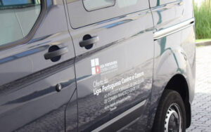 IPO_Coimbra_viaturaLPCC-300x188 Protocolo de doação de viatura de transporte de doentes ao IPO de Coimbra