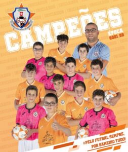 273835474_4435333446568459_4242934126457319631_n-253x300 Futsal- Grupo Desportivo de Sameiro sagrou-se Campeão Distrital de Iniciados