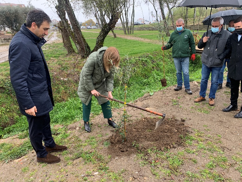 image005-2 Dia Internacional da Mulher assinalado em Mangualde