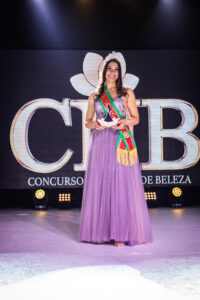 Mrs-Portugal-2021-Cristiana-Giroto-200x300 Maria Rosado foi eleita Miss Queen Portugal