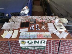 GNR-Guarda-Apreensao-2-300x225 GNR Guarda- Seia – Prisão preventiva por tráfico de estupefacientes