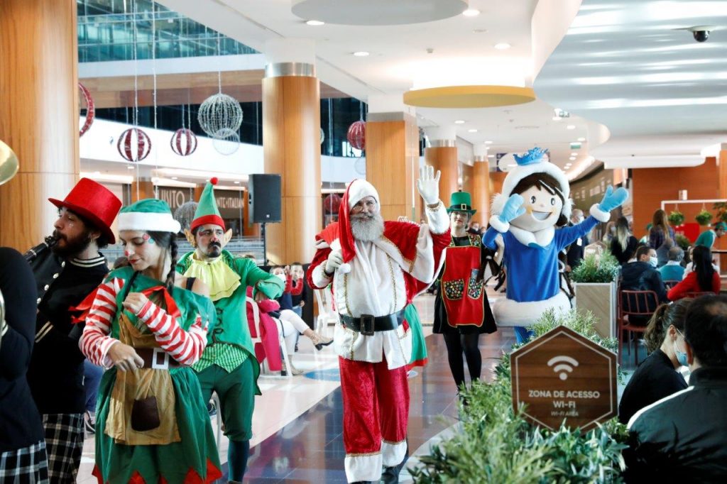 Palacio_do_Gelo_Shopping__2021-1024x682 Palácio do Gelo Shopping recebe já o Pai Natal
