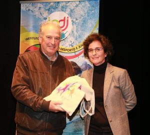 320007496_672335027917009_5277711658135683629_n-300x270 Aproffal (Fornos de Algodres)recebeu 3º lugar no Prémio Boas Práticas do Voluntariado Jovem