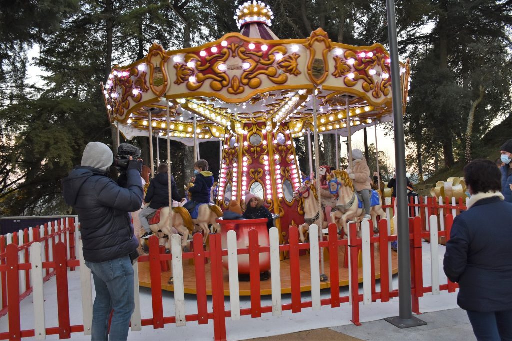 Foto-de-Arquivo-Carrossel-Parisiense-1024x683 Pinhel de Natal até 6 de janeiro