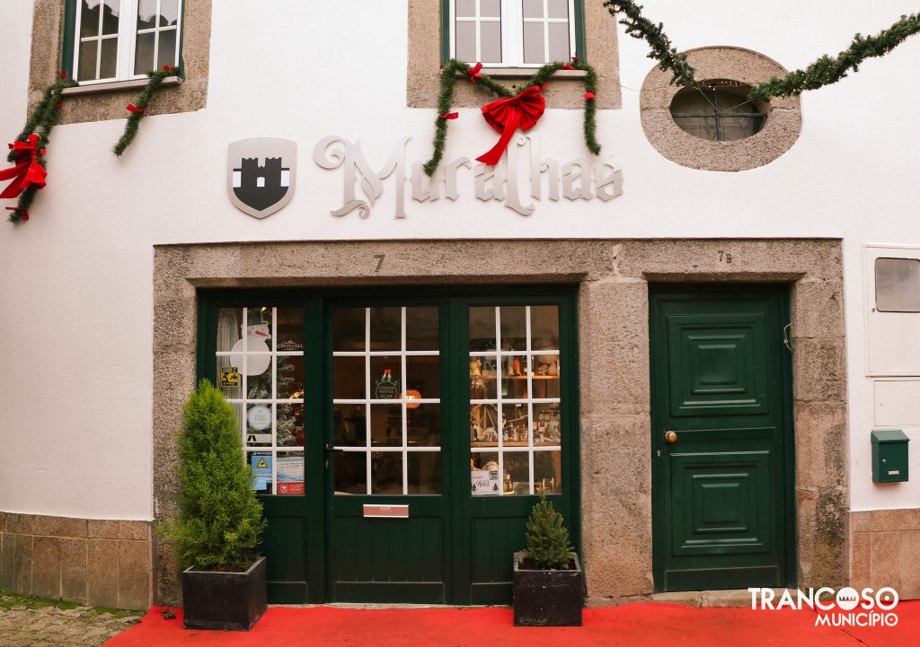 324344595_547256630632184_7708854047661884066_n-1024x721 Atelier Dibaso vencedor do Concurso Montras de Natal 2022 em Trancoso