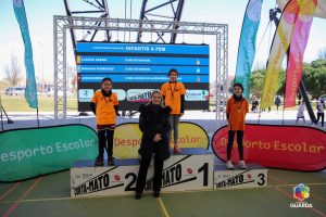 328841143_571426278219123_1707280027200675628_n-300x200 Guarda acolheu prova Distrital de Corta-Mato Escolar