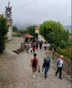 Screenshot-2023-05-30-at-00-07-44-Facebook-245x300 Dezenas de pessoas percorreram os “Caminhos do Bom Sucesso”