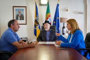 489926224_1176893557811706_3224703152614098553_n-300x200 Pinhel - Novo contrato de empreitada em Habitação a Custos Acessíveis