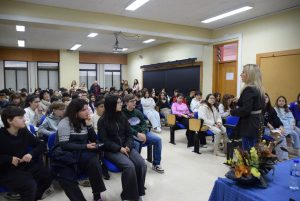 624311195_889956000343130_98925498116792807_n-300x201 Figueira Castelo Rodrigo - Parlamento dos Jovens debateu tema “Literacia Financeira