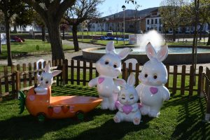 657003954_933667355971994_5468905582705020651_n-300x200 Figueira de Castelo Rodrigo vive a Páscoa