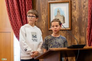 678294267_1403769338443760_8738391454766099085_n-300x200 Alunos deram a conhecer resultados do projeto Parlamento Júnior