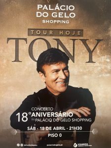 Tony-Carreira-225x300 Viseu - Tony Carreira dá concerto nos 18 anos do Palácio do Gelo Shopping
