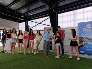 75be75ac-ea57-4e4a-987a-f96ce590cdfe-300x226 Giravolei de Fornos de Algodres entrega  Troféu conquistado ao Município de Fornos de Algodres